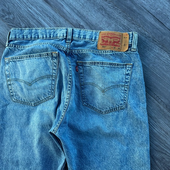 Levi's 501 Men's Blue Straight Jeans - Picture 6 of 8